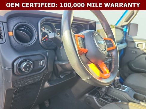 Certified 2024 Jeep Gladiator Mojave w/ Convenience Group AWD/4WD image 26