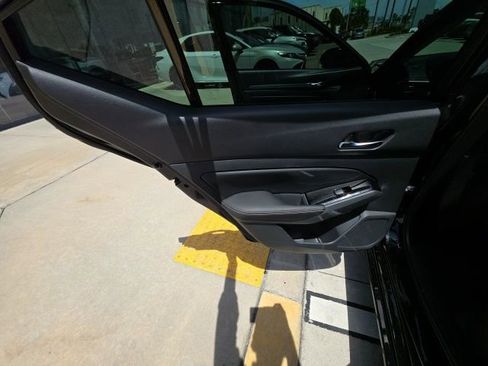 Used 2024 Nissan Altima 2.5 SR w/ SR Premium Package image 23