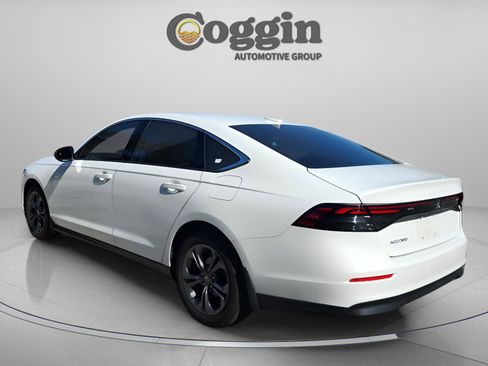 Used 2024 Honda Accord EX image 3