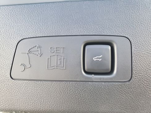 New 2026 Lincoln Corsair Premiere image 26