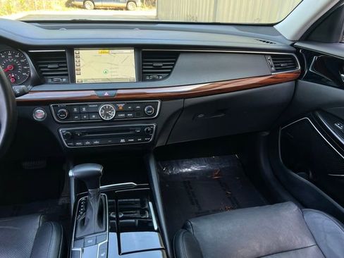Used 2017 Kia Cadenza Premium w/ Luxury Package image 17