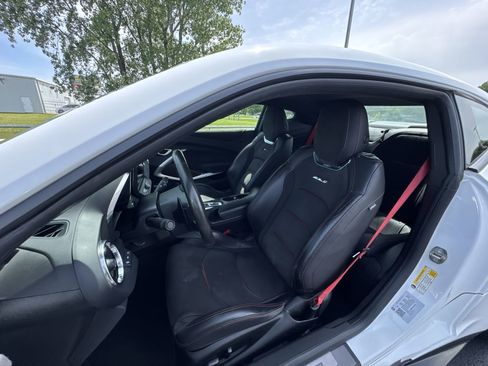 Certified 2023 Chevrolet Camaro ZL1 RWD image 11