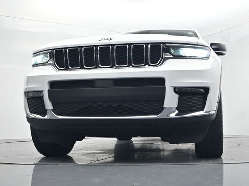 Used 2021 Jeep Grand Cherokee L Limited AWD/4WD image 48