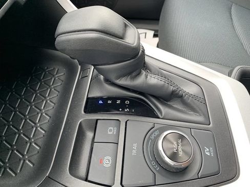 Certified 2023 Toyota RAV4 LE w/ Protection Package (TMS) AWD/4WD image 25