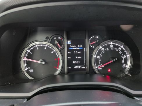 Used 2023 Toyota 4Runner TRD Off-Road Premium w/ Moonroof Package AWD/4WD image 15