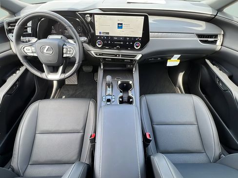 Used 2026 Lexus RX 450h AWD w/ Convenience Package image 11
