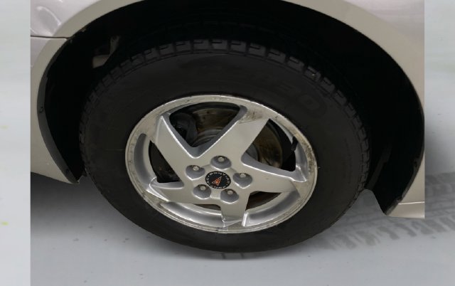 Used 2004 Pontiac Grand Prix GT2 w/ Leather Trim Pkg FWD image 19