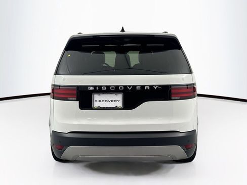 Certified 2025 Land Rover Discovery S AWD/4WD image 6