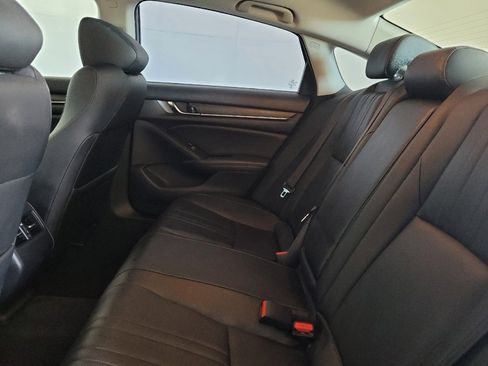 Used 2019 Honda Accord EX-L image 18