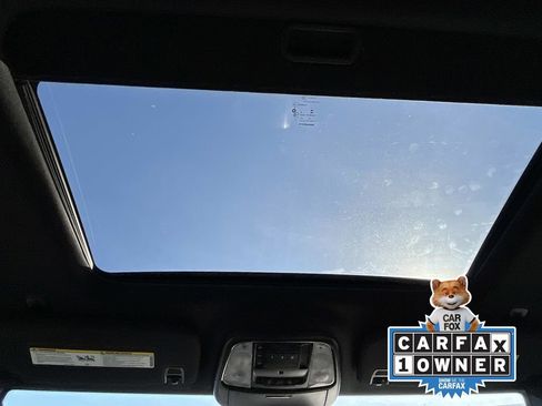 Used 2024 Dodge Durango GT image 16