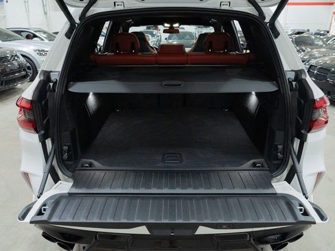 Used 2021 BMW X5 M w/ Competition Package image 30