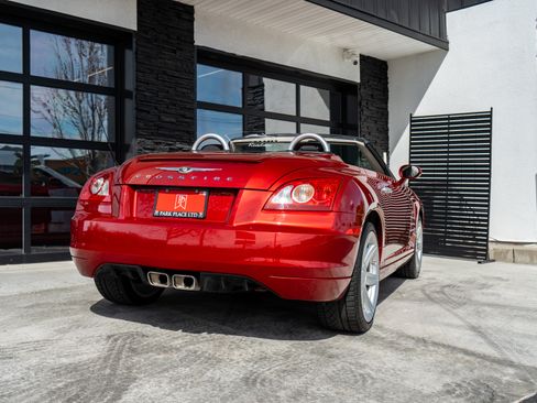 Used 2007 Chrysler Crossfire Limited RWD image 10
