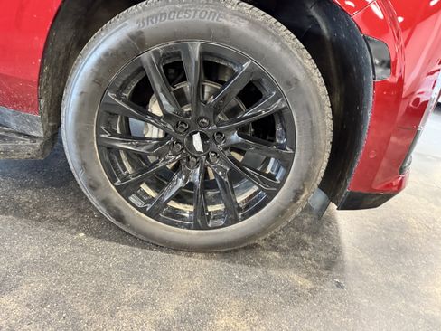 Used 2024 Cadillac Escalade Sport w/ LPO, ONYX Package image 40