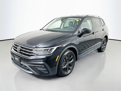 Used 2024 Volkswagen Tiguan SE