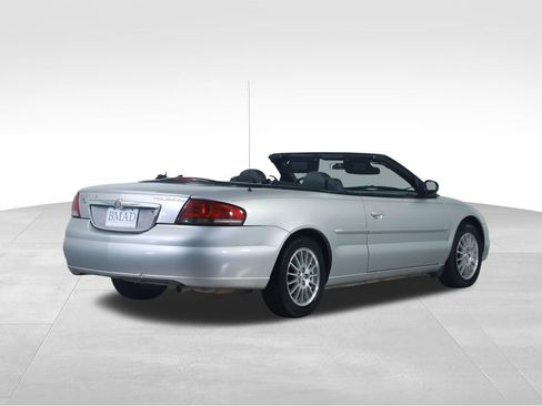 Used 2004 Chrysler Sebring LXi FWD image 18