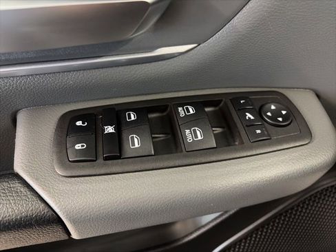 Certified 2023 RAM 1500 Big Horn image 15