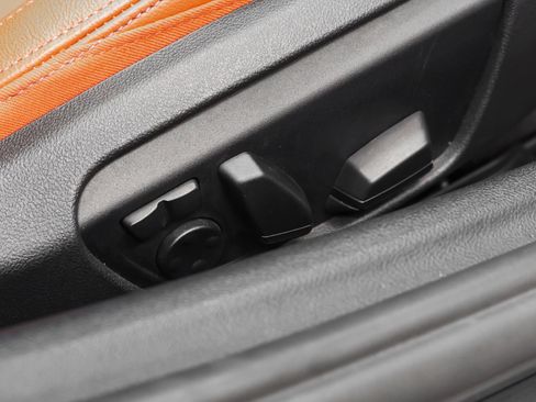 Used 2022 BMW Z4 M40i w/ Premium Package image 28