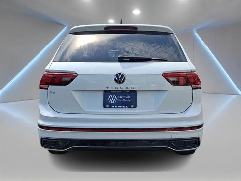 Certified 2023 Volkswagen Tiguan SE R-Line FWD image 6