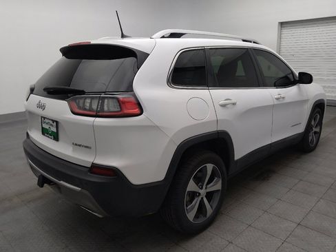 Used 2019 Jeep Cherokee Limited w/ Luxury Group FWD image 9
