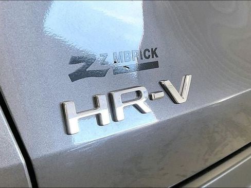 Certified 2024 Honda HR-V LX image 9