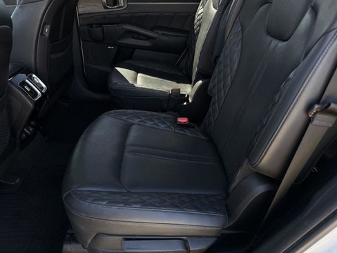 Used 2023 Kia Sorento SX Prestige AWD/4WD image 6