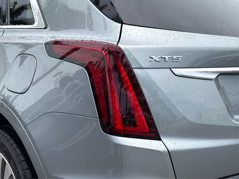 New 2026 Cadillac XT5 Premium Luxury FWD image 15