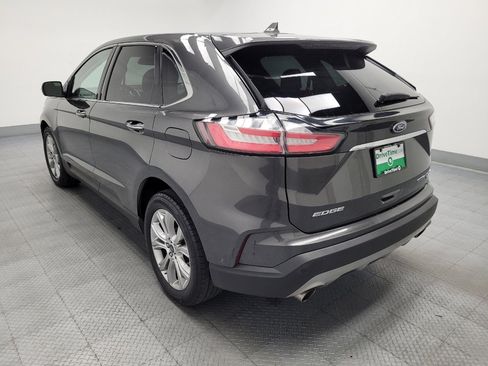 Used 2019 Ford Edge Titanium w/ Equipment Group 301A FWD image 5
