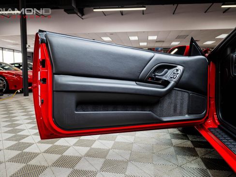 Used 2002 Chevrolet Camaro Z28 w/ SS Performance/Appearance Pkg image 11