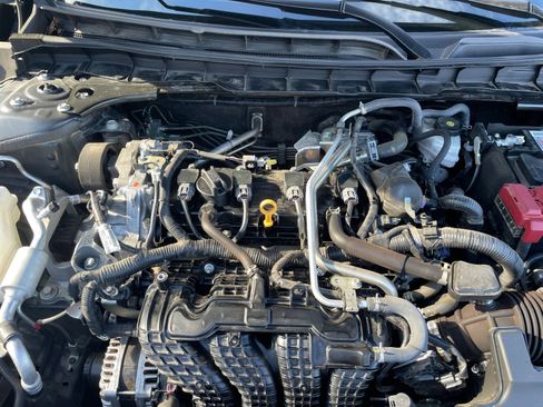 Used 2025 Nissan Altima 2.5 SV image 31