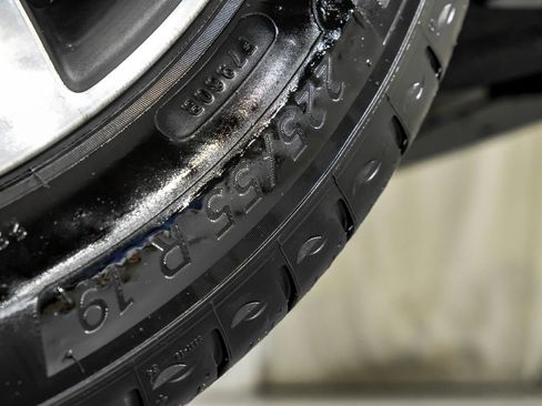 Used 2024 Lincoln Corsair Grand Touring w/ Equipment Group 301A image 54