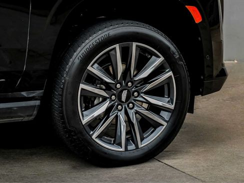 Used 2021 Cadillac Escalade Sport Platinum w/ Heavy-Duty Trailer Package AWD/4WD image 53