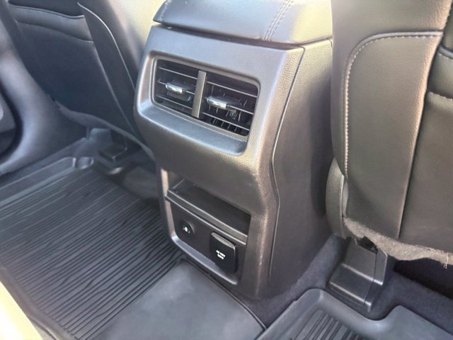 Used 2024 Ford Edge SEL w/ Convenience Package AWD/4WD image 32