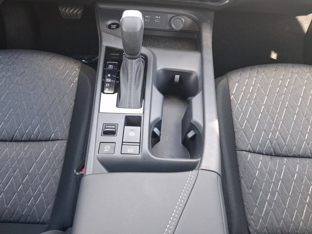 New 2027 Nissan Sentra SV FWD image 12