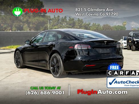 Used 2022 Tesla Model S image 2