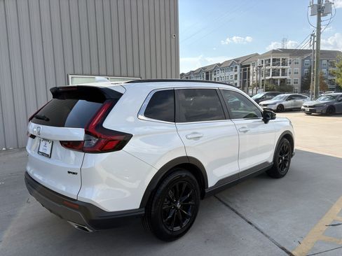 Used 2024 Honda CR-V Sport-L image 8