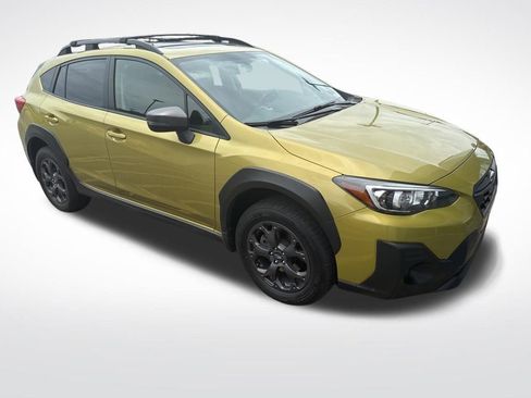 Used 2021 Subaru Crosstrek 2.5i Sport w/ Moonroof Package AWD/4WD image 2