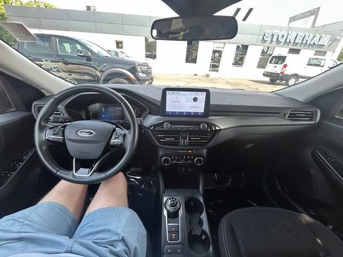 Used 2024 Ford Escape Active AWD/4WD image 24