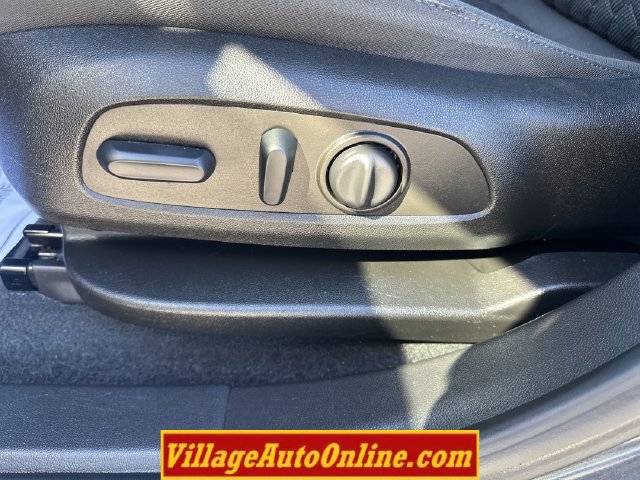 Used 2022 Chevrolet Blazer LT AWD/4WD image 13