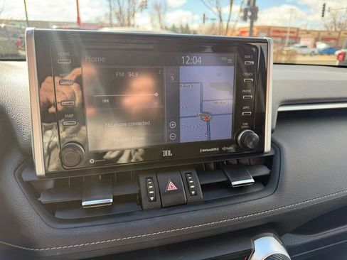 Used 2019 Toyota RAV4 Limited w/ Advanced Technology Package image 22