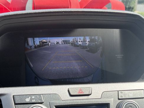 Used 2013 Honda Odyssey Touring image 23