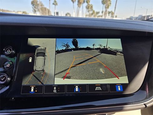 Used 2023 Buick Envision Avenir image 11