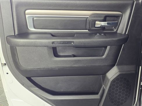 Used 2024 RAM 1500 Classic Warlock image 31