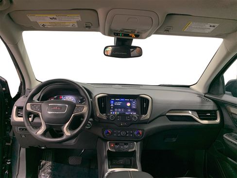 Used 2022 GMC Terrain Denali image 21