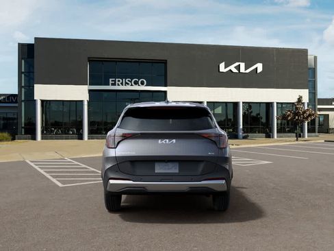 New 2026 Kia Sportage LX FWD image 5