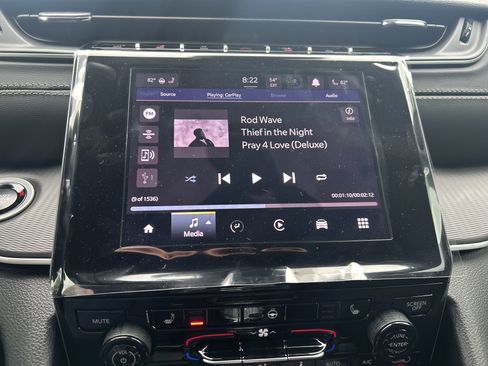 New 2025 Jeep Grand Cherokee Altitude image 28