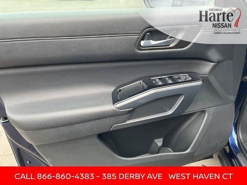 Certified 2024 Nissan Pathfinder SL AWD/4WD image 21