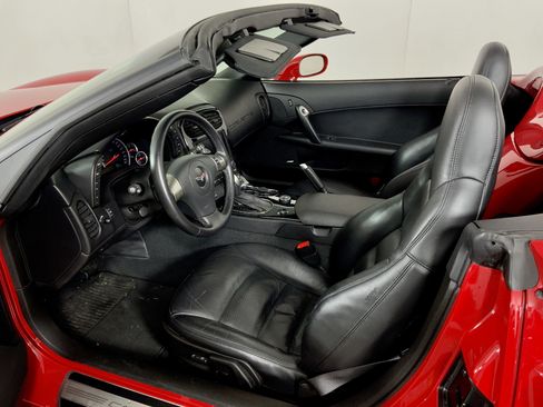 Used 2008 Chevrolet Corvette Convertible w/ Preferred Equipment Group image 20
