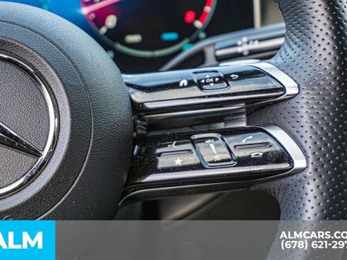Used 2024 Mercedes-Benz C 300 4MATIC Sedan image 30