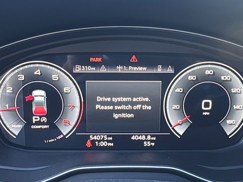 Used 2022 Audi Q5 2.0T Prestige w/ Prestige Package image 22