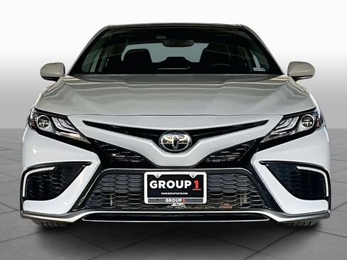 Used 2023 Toyota Camry XSE image 3